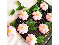 兩款在家就能輕松做的櫻花美味點(diǎn)心！