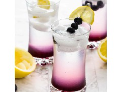 夏季特飲之藍(lán)莓伏特加雞尾酒！